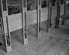 木製板矧ぎ器使用例