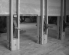 木製板矧ぎ器使用例・ジャッキ部分
